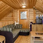 Semesterbostad Unarin Kettu By Interhome Unari